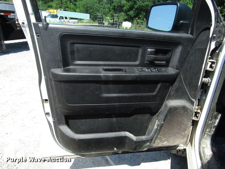 image for item FJ9716 2014 Dodge Ram 1500 Quad Cab pickup truck