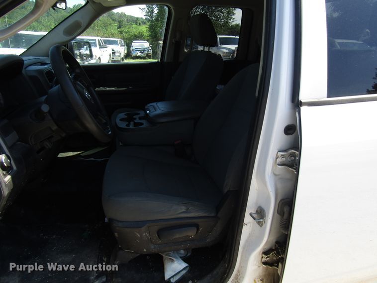 image for item FJ9716 2014 Dodge Ram 1500 Quad Cab pickup truck