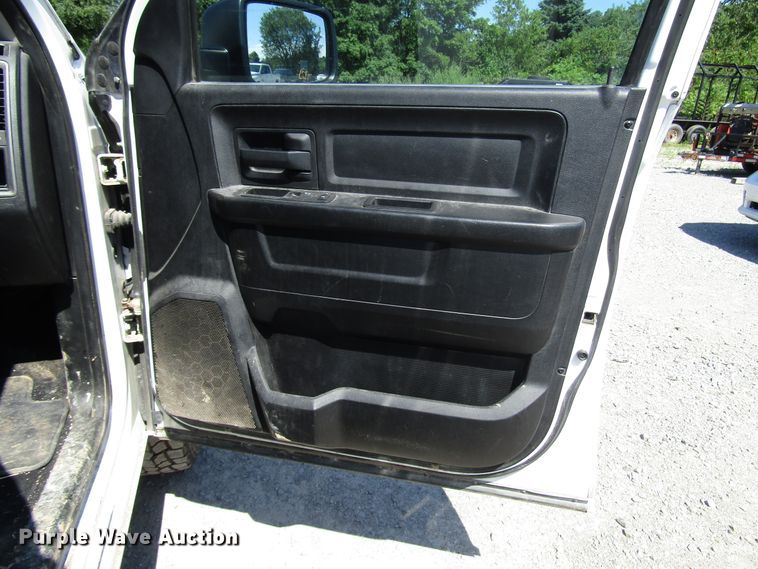 image for item FJ9716 2014 Dodge Ram 1500 Quad Cab pickup truck