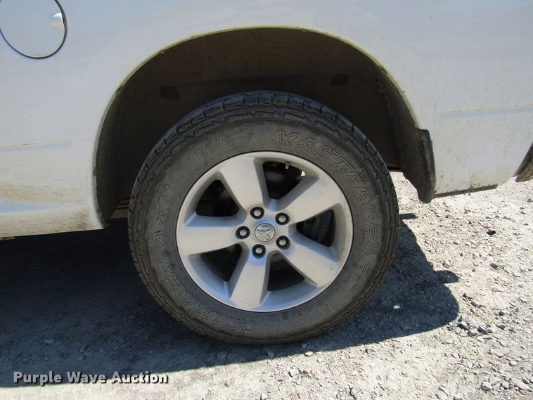 image for item FJ9716 2014 Dodge Ram 1500 Quad Cab pickup truck