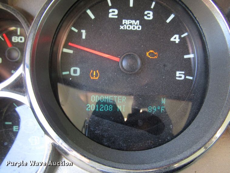 image for item FJ9720 2012 Chevrolet Silverado 2500HD Crew Cab pickup truck