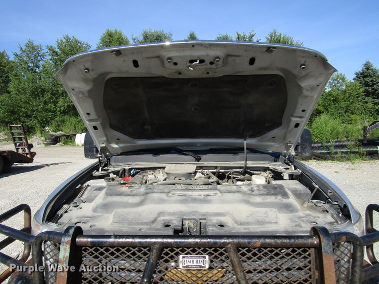 image for item FJ9720 2012 Chevrolet Silverado 2500HD Crew Cab pickup truck