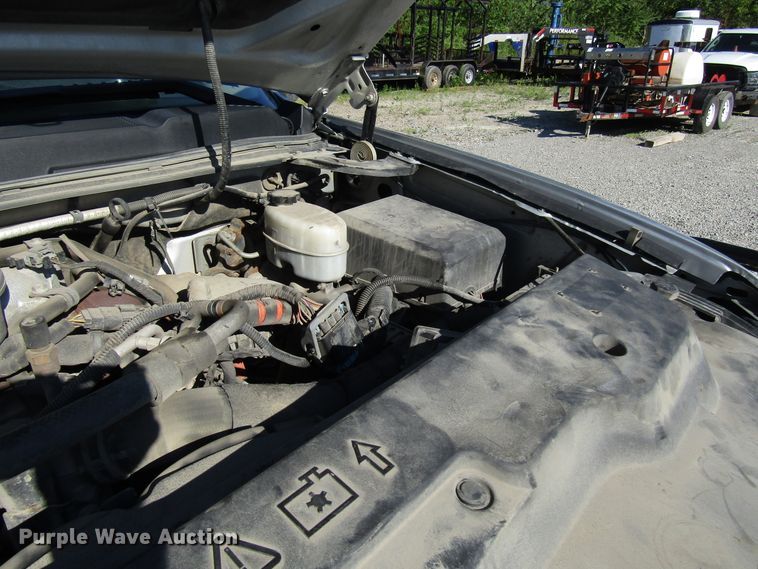 image for item FJ9720 2012 Chevrolet Silverado 2500HD Crew Cab pickup truck