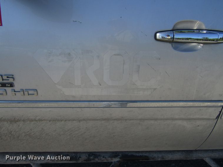 image for item FJ9720 2012 Chevrolet Silverado 2500HD Crew Cab pickup truck