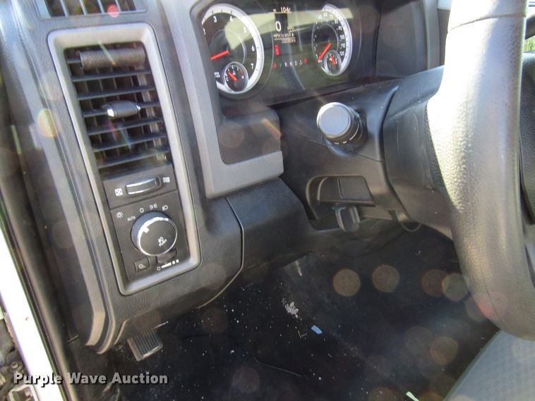 image for item FJ9723 2013 Dodge Ram 1500 Quad Cab pickup truck