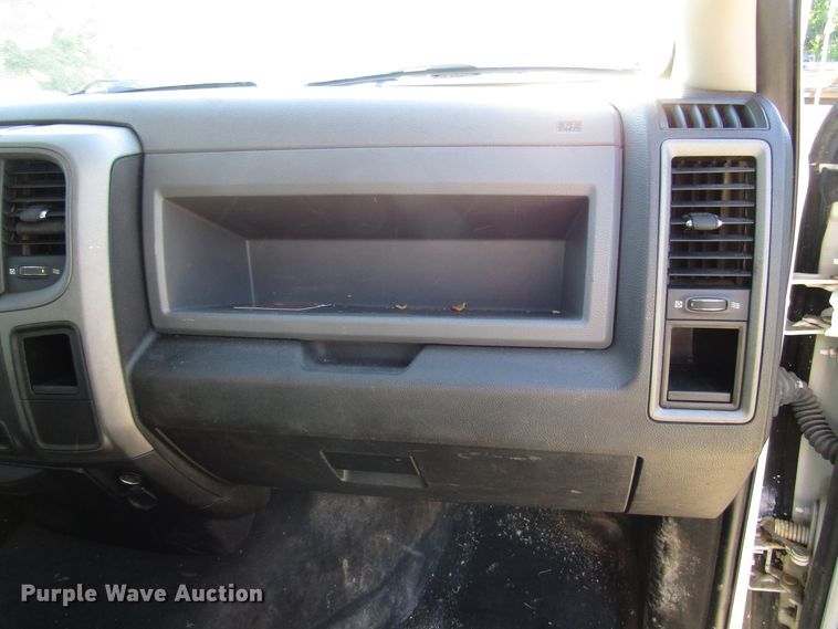 image for item FJ9723 2013 Dodge Ram 1500 Quad Cab pickup truck