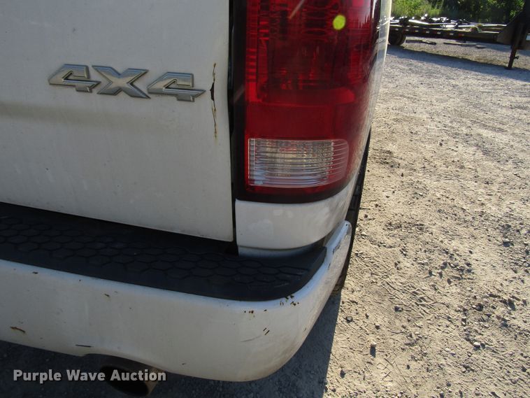 image for item FJ9723 2013 Dodge Ram 1500 Quad Cab pickup truck