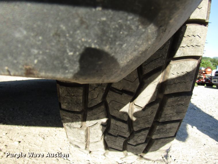 image for item FJ9723 2013 Dodge Ram 1500 Quad Cab pickup truck