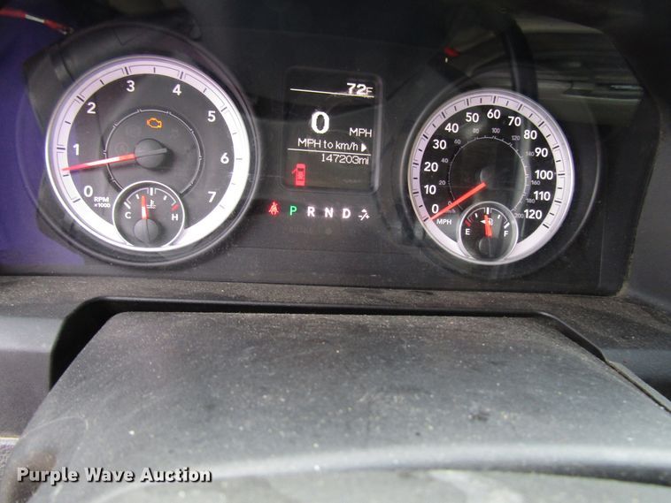 image for item FJ9725 2013 Dodge Ram 1500 Quad Cab pickup truck