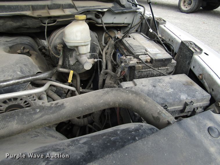 image for item FJ9725 2013 Dodge Ram 1500 Quad Cab pickup truck