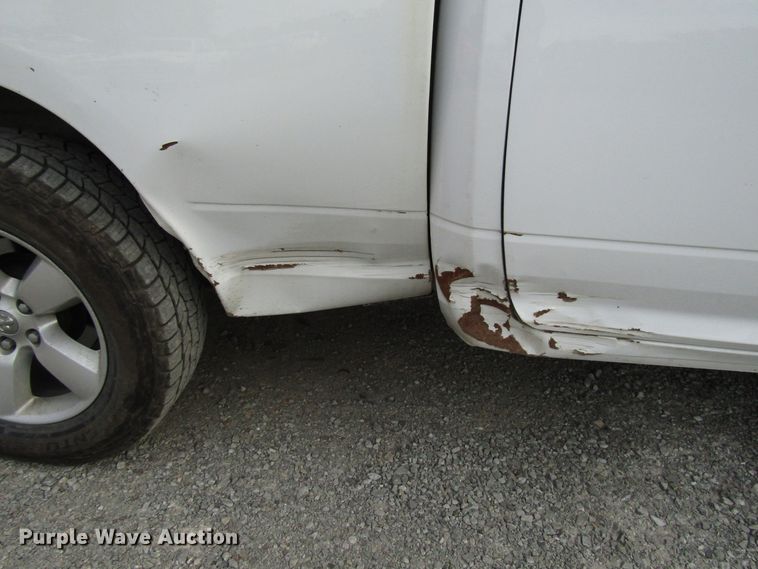 image for item FJ9725 2013 Dodge Ram 1500 Quad Cab pickup truck