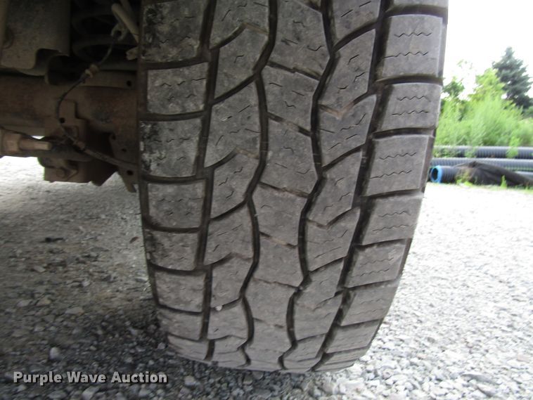 image for item FJ9725 2013 Dodge Ram 1500 Quad Cab pickup truck