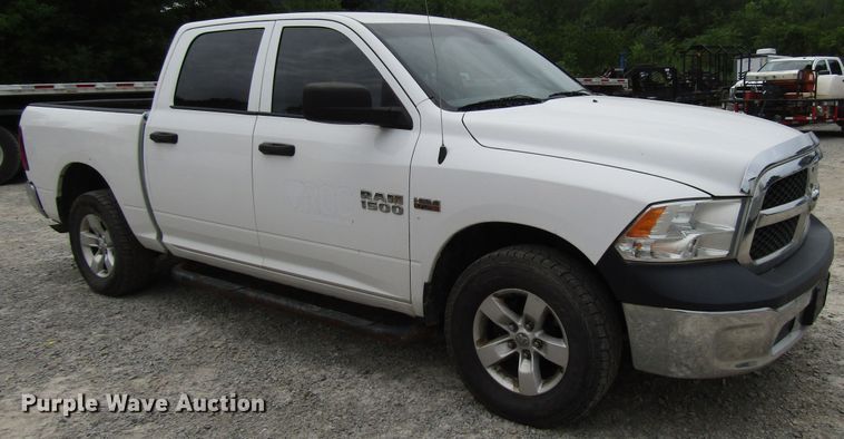 image for item FJ9733 2014 Dodge Ram 1500 Crew Cab pickup truck