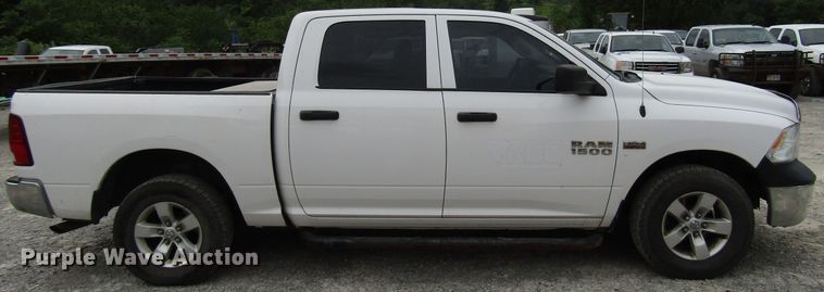 image for item FJ9733 2014 Dodge Ram 1500 Crew Cab pickup truck