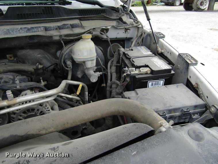 image for item FJ9733 2014 Dodge Ram 1500 Crew Cab pickup truck