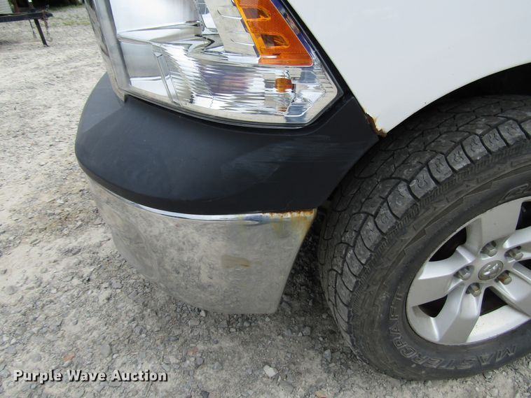 image for item FJ9733 2014 Dodge Ram 1500 Crew Cab pickup truck