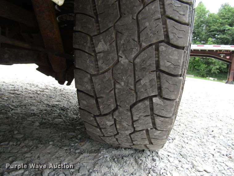 image for item FJ9733 2014 Dodge Ram 1500 Crew Cab pickup truck