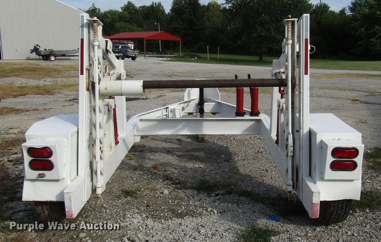 image for item FJ9749 2000 Kiefer Built reel trailer