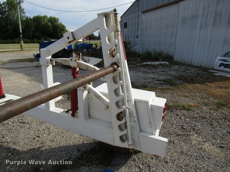 image for item FJ9749 2000 Kiefer Built reel trailer