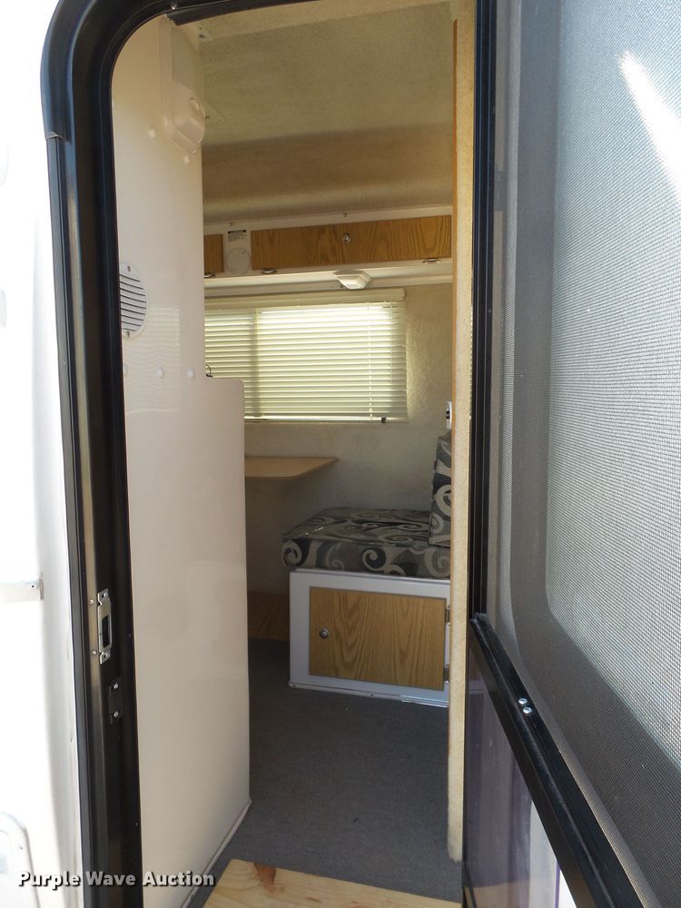 image for item FL9327 2014 Casita camper