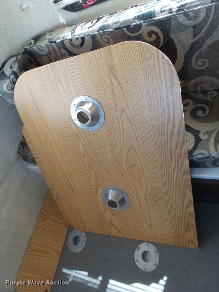 image for item FL9327 2014 Casita camper