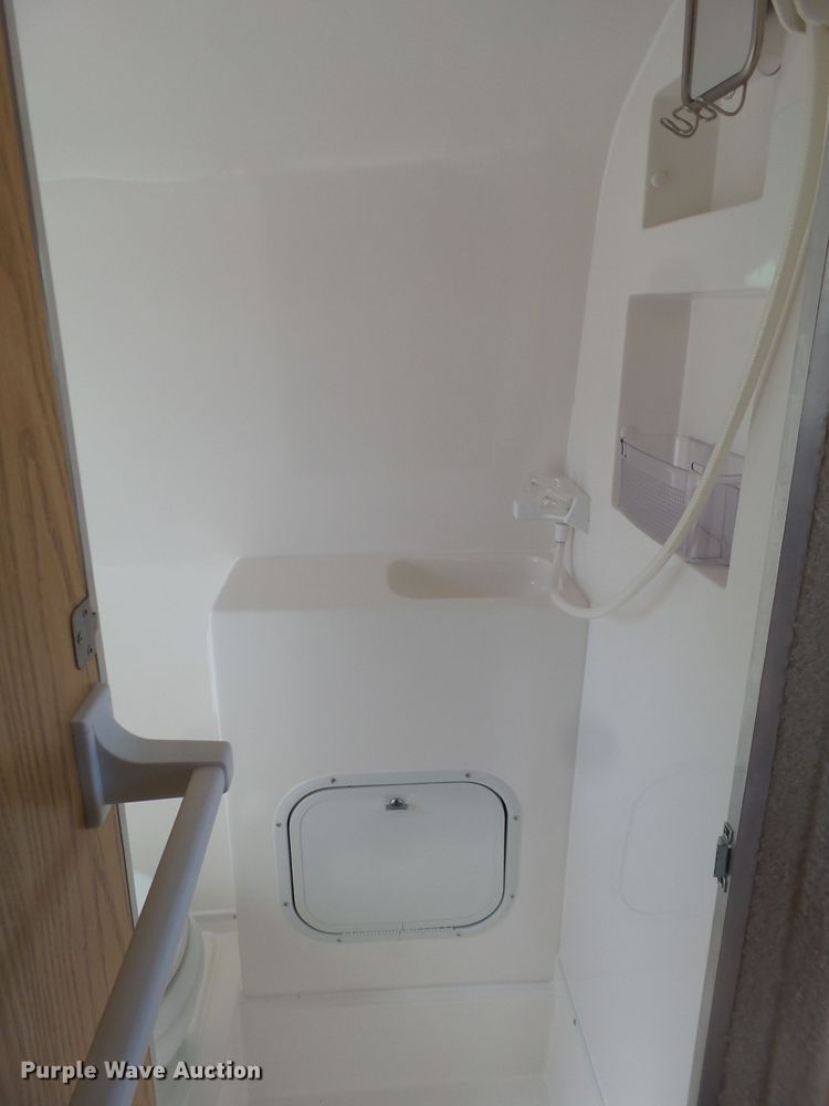 image for item FL9327 2014 Casita camper