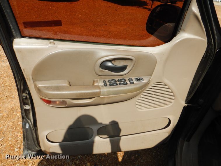 image for item FT9426 2001 Ford F150 SuperCrew pickup truck