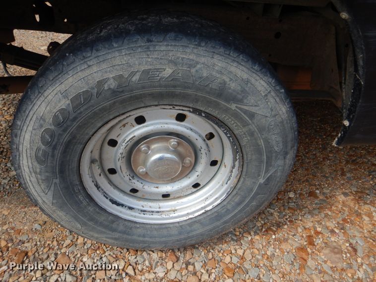 image for item FT9426 2001 Ford F150 SuperCrew pickup truck