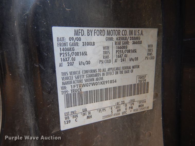 image for item FT9426 2001 Ford F150 SuperCrew pickup truck