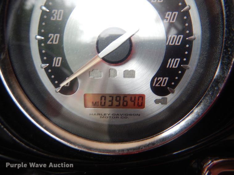 image for item FT9444 2004 Harley Davidson CVO Electra Glide FHLTCSE motorcycle