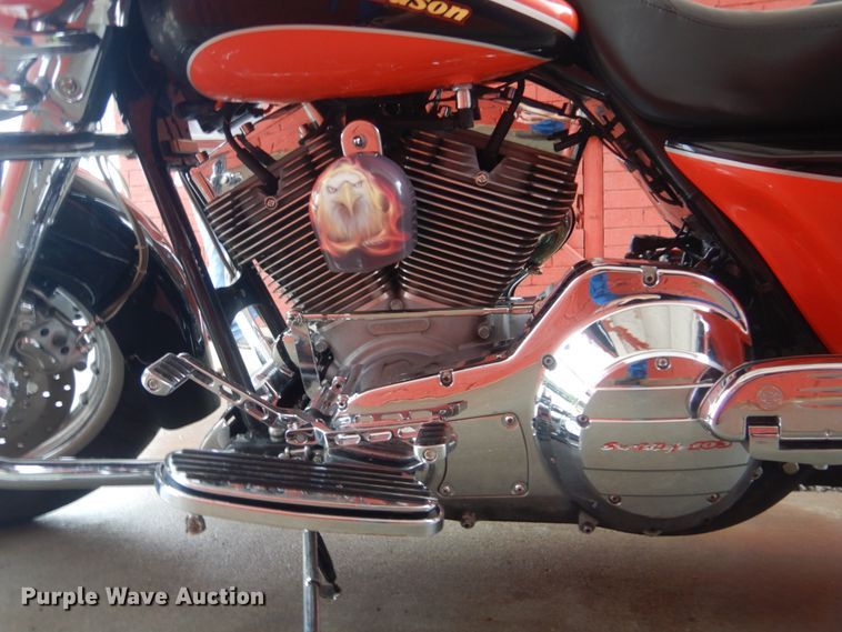 image for item FT9444 2004 Harley Davidson CVO Electra Glide FHLTCSE motorcycle