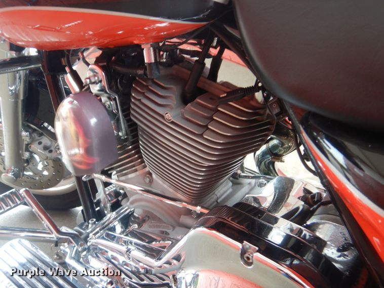 image for item FT9444 2004 Harley Davidson CVO Electra Glide FHLTCSE motorcycle