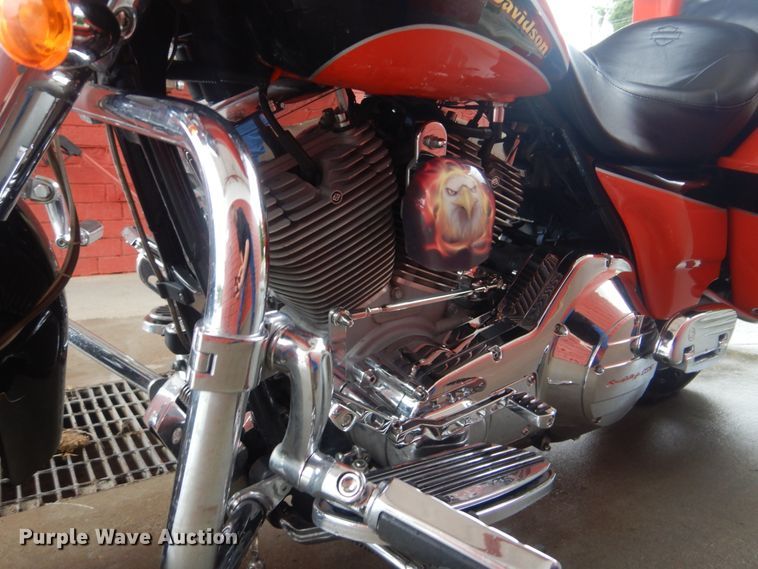 image for item FT9444 2004 Harley Davidson CVO Electra Glide FHLTCSE motorcycle