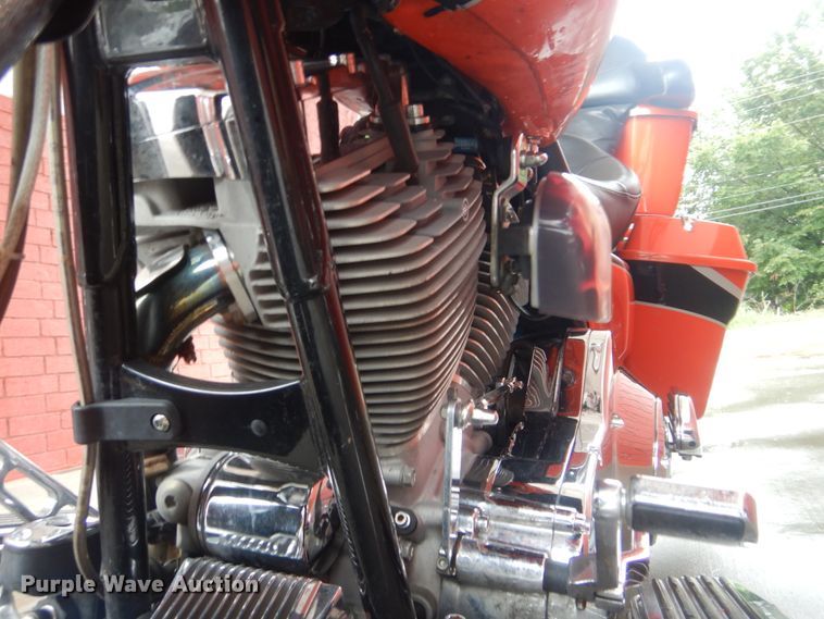 image for item FT9444 2004 Harley Davidson CVO Electra Glide FHLTCSE motorcycle