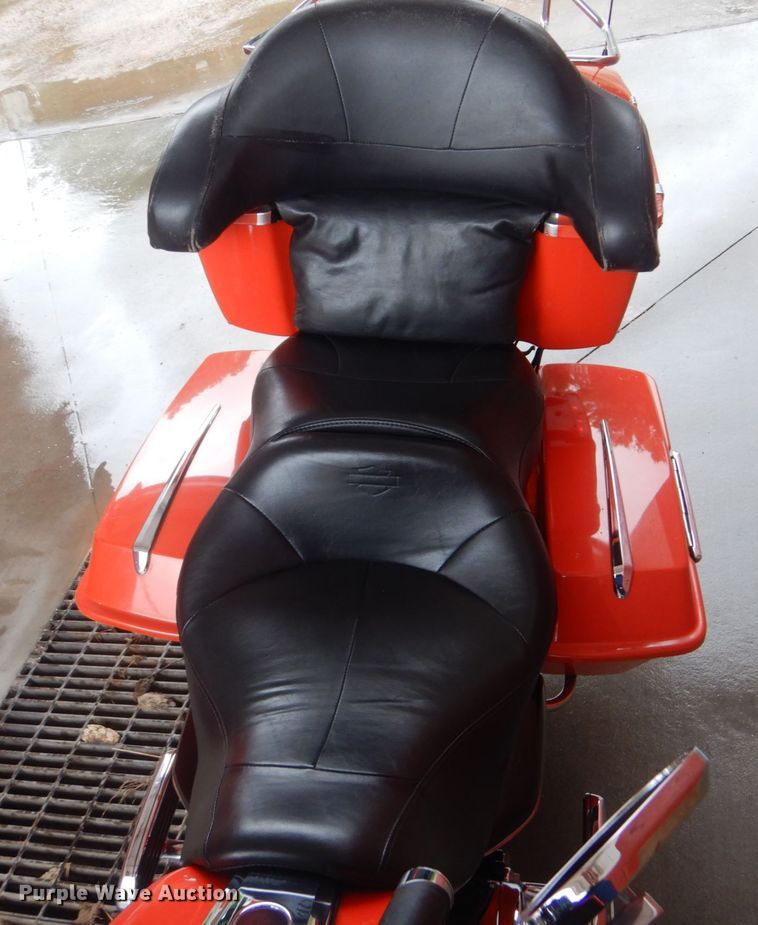 image for item FT9444 2004 Harley Davidson CVO Electra Glide FHLTCSE motorcycle