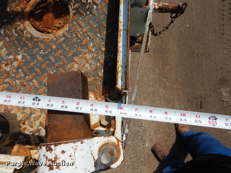 image for item FT9448 2003 International 4300 digger derrick truck