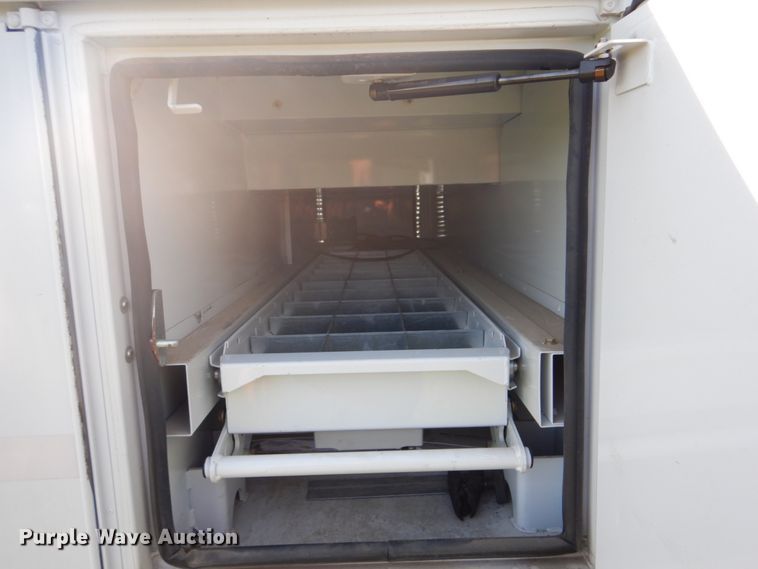 image for item FT9449 2011 Ford F550 Super Duty bucket truck