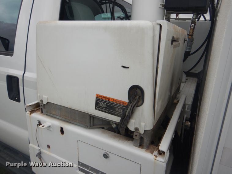 image for item FT9449 2011 Ford F550 Super Duty bucket truck