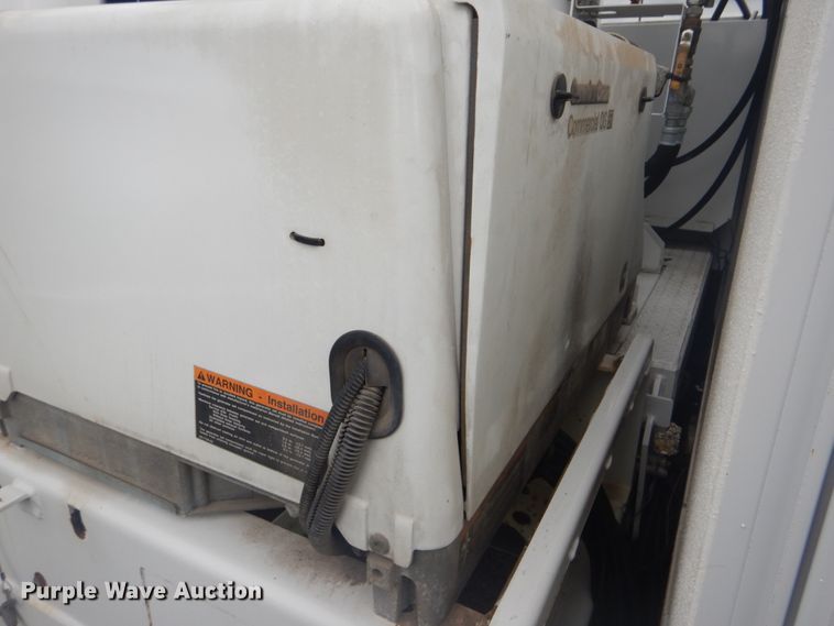 image for item FT9449 2011 Ford F550 Super Duty bucket truck