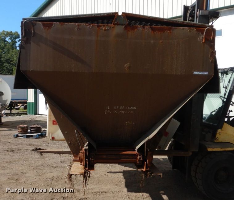 image for item FU9417 Monroe spreader