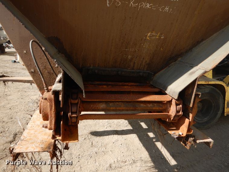 image for item FU9417 Monroe spreader