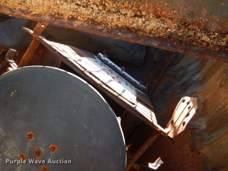 image for item FU9417 Monroe spreader