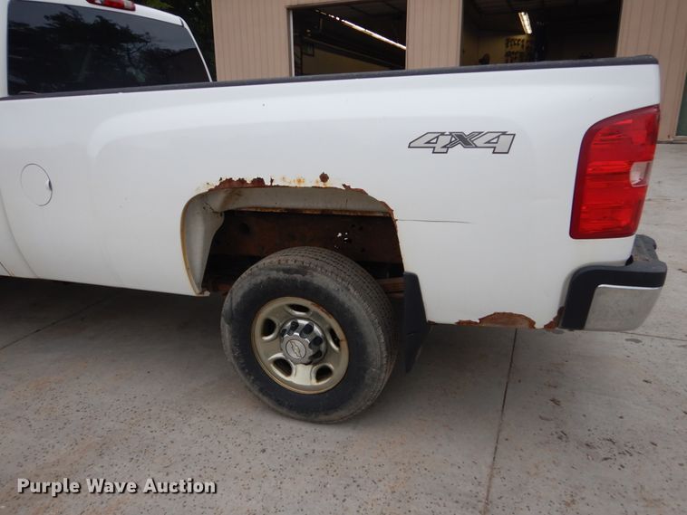 image for item FU9421 2008 Chevrolet Silverado 2500HD pickup truck