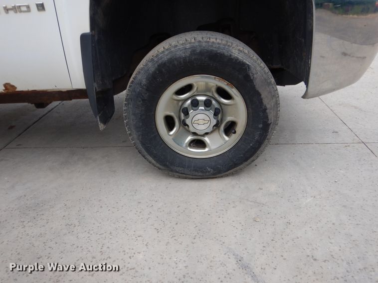 image for item FU9421 2008 Chevrolet Silverado 2500HD pickup truck