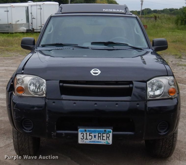 image for item FU9424 2004 Nissan Frontier Crew Cab pickup truck