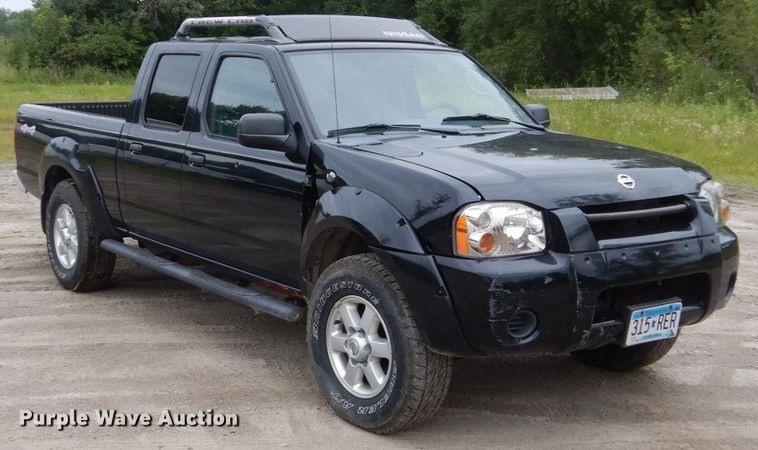 image for item FU9424 2004 Nissan Frontier Crew Cab pickup truck