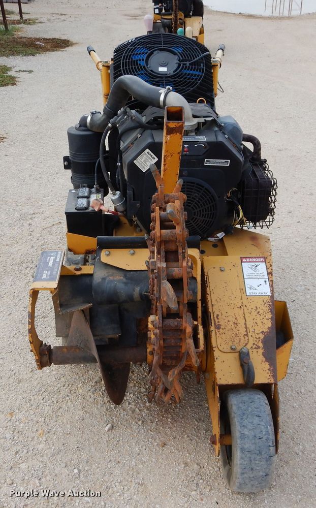 image for item FX9253 2015 Vermeer RTX150 trencher