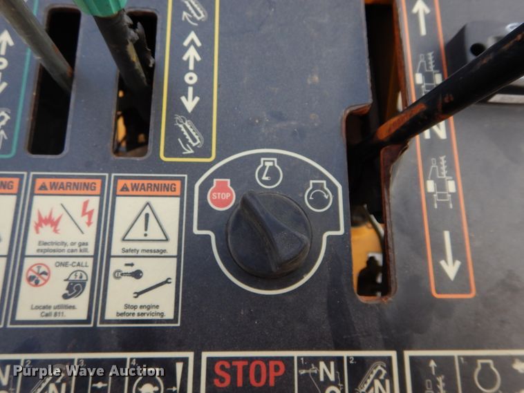 image for item FX9253 2015 Vermeer RTX150 trencher