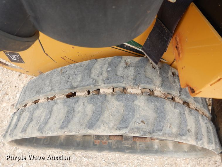 image for item FX9253 2015 Vermeer RTX150 trencher