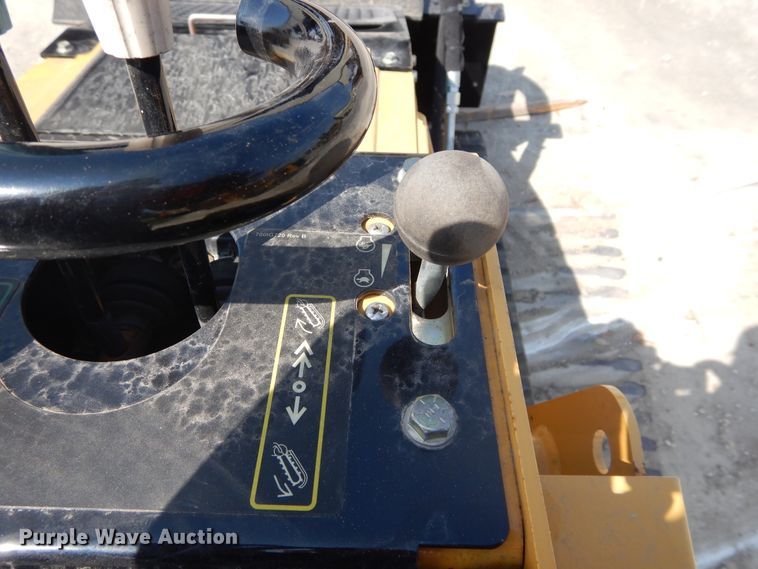 image for item FX9256 2016 Vermeer FTX25 trencher